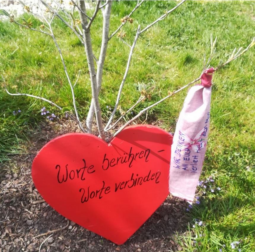 Maibaumaktion
Ambulantes Hospiz Morbach
Worte berühren - Worte verbinden